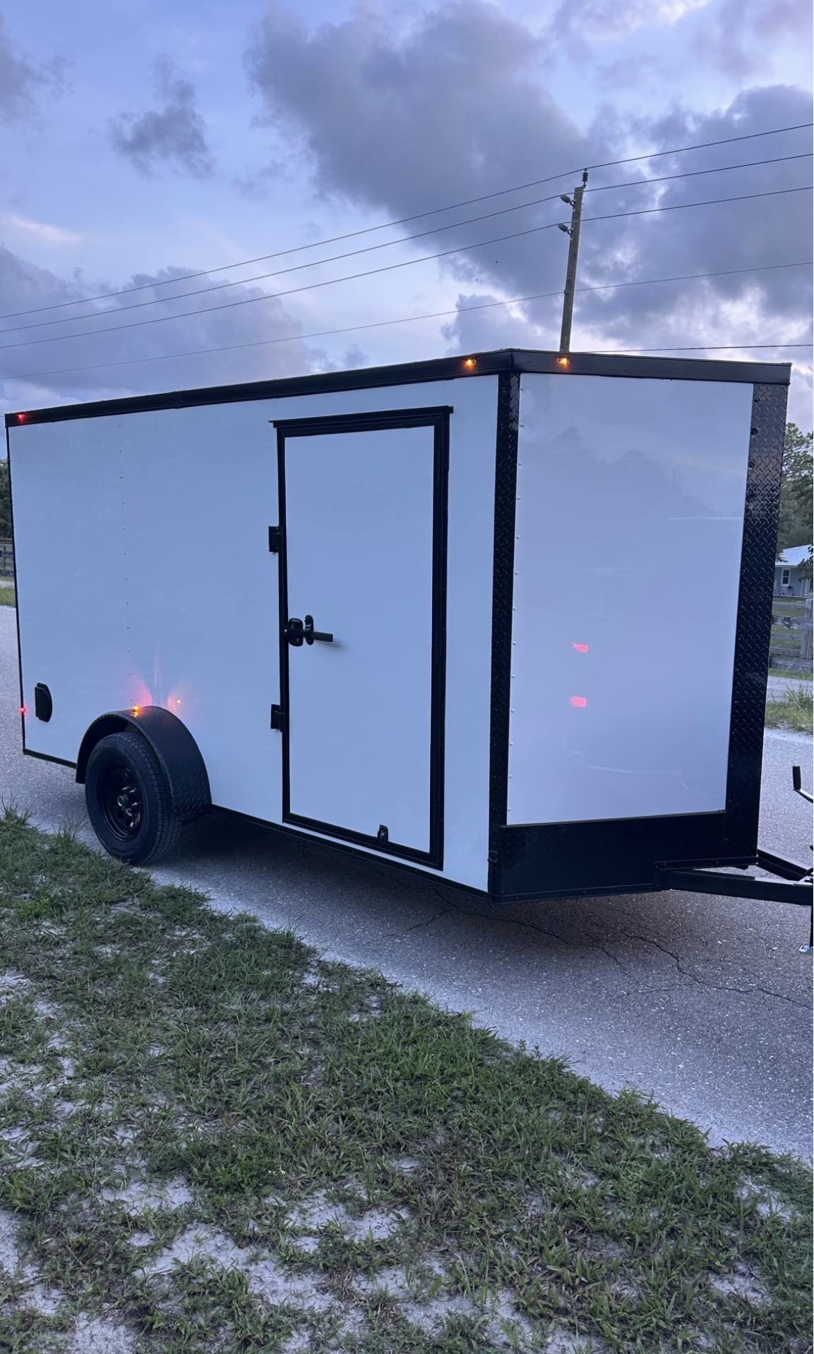 Enclosed Trailer 