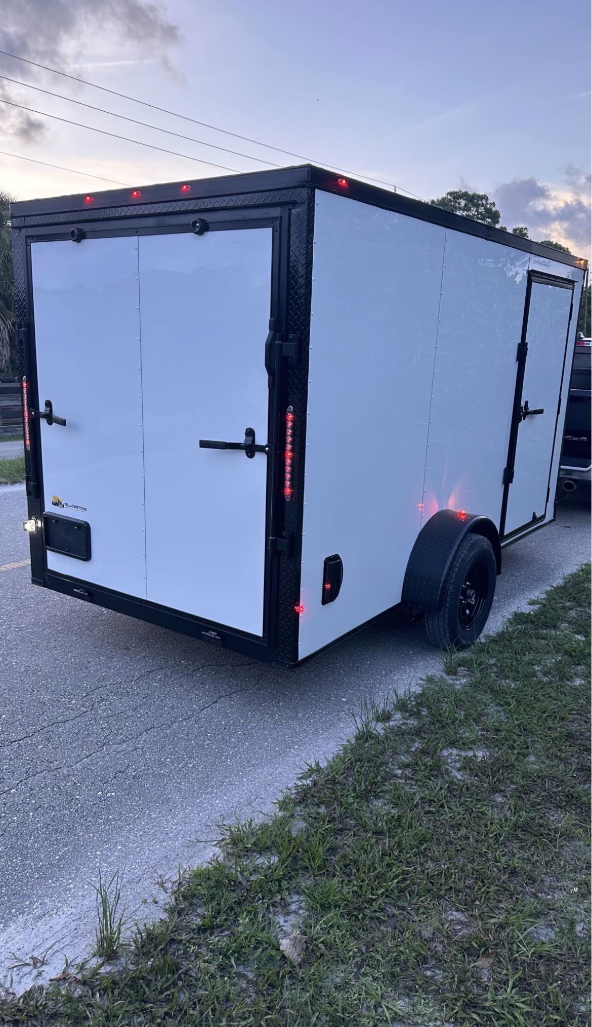 Enclosed Trailer 