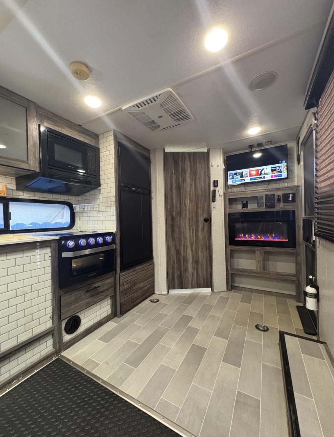 Forest River Salem FSX 260RT Toy Hauler